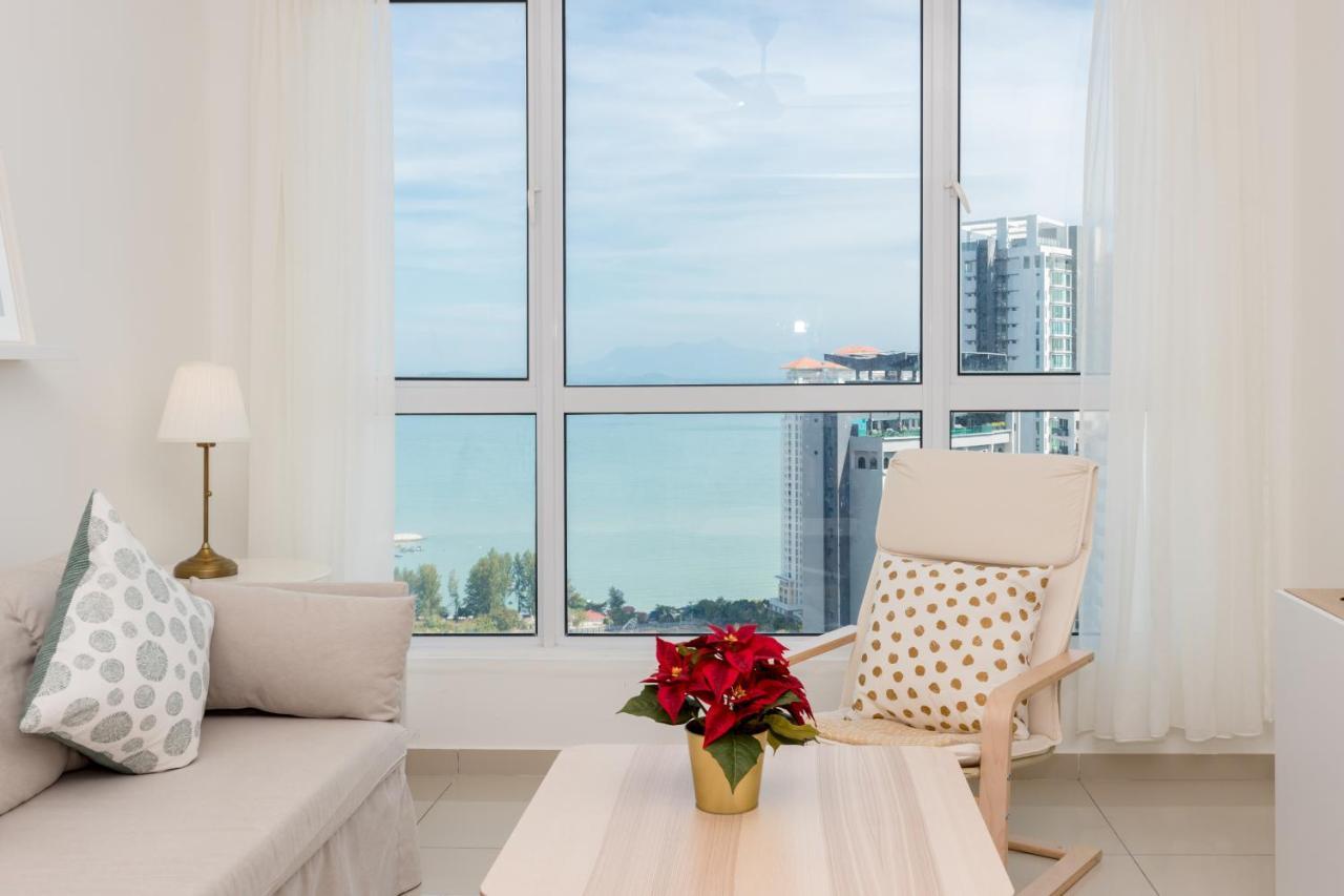 White Lagom Scandinavian House, By Sanguine Apartman Tanjung Tokong Kültér fotó