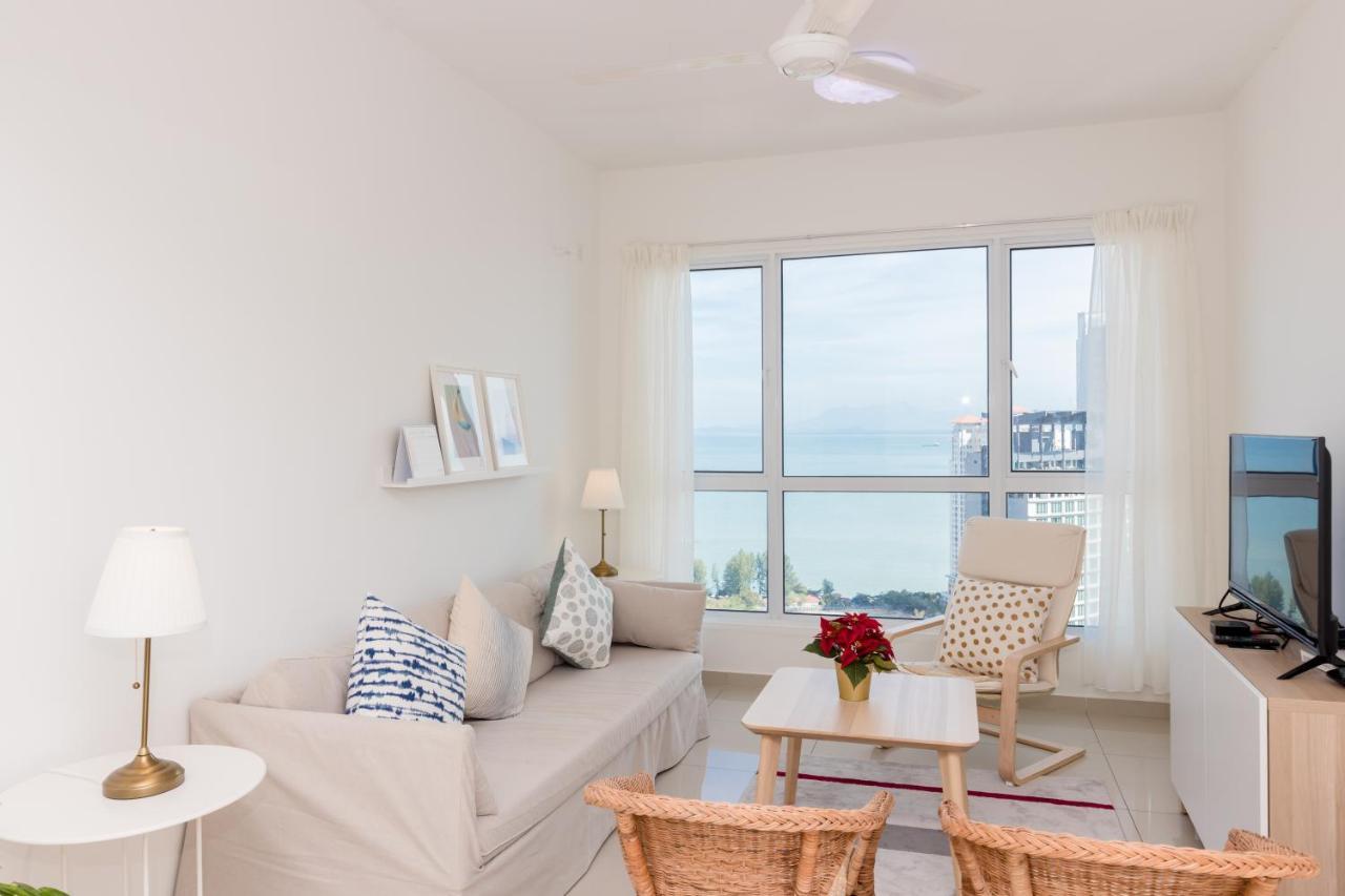 White Lagom Scandinavian House, By Sanguine Apartman Tanjung Tokong Kültér fotó